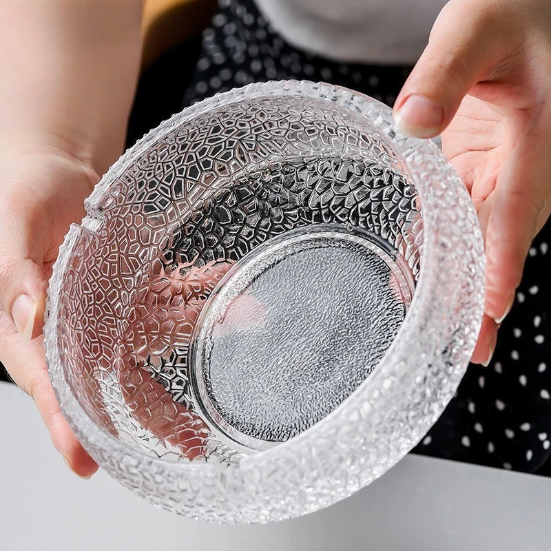 

Modern and Simple Household Living Room Hammer-patterned Crystal Glass Ashtray Practical Round Office,hotel Decoration Ashtray