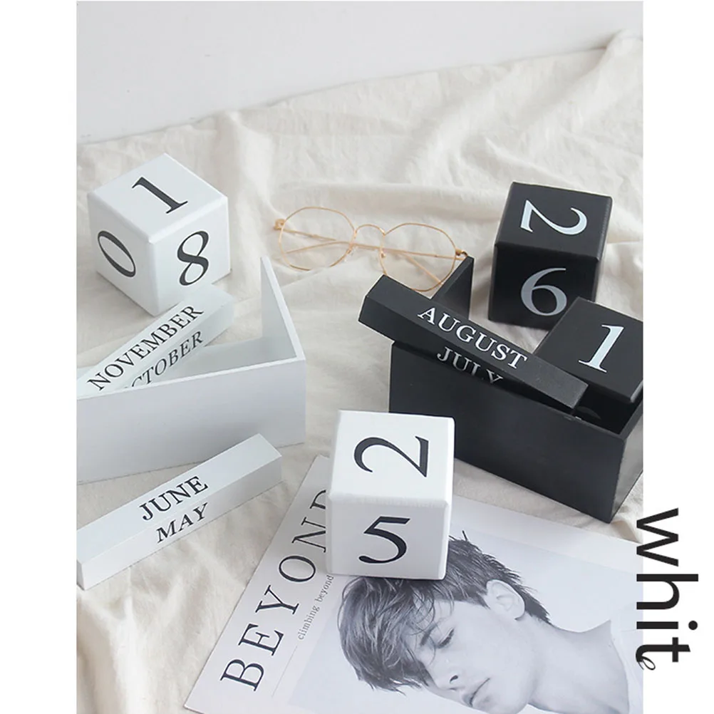 

Creative Desktop Wooden Manual Office Home Decoration Desk Ornament Wood Calendar Black Fine Craftsmanship Natural Wood Desk