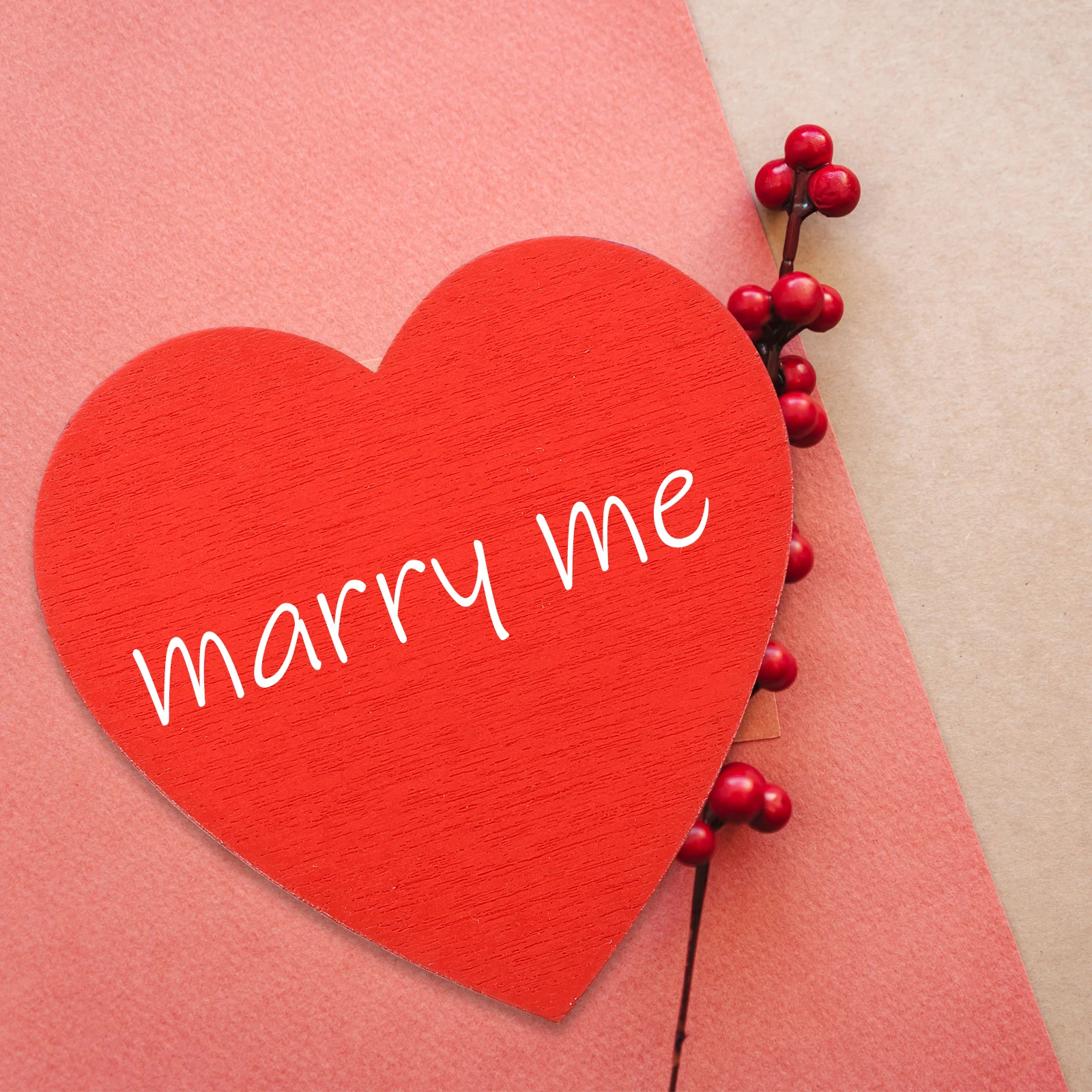 

30pcs Wood Heart Decor Red Love naments Wedding Crafts Valentine Hanging Slices Wooden Pieces Sewing Accessories