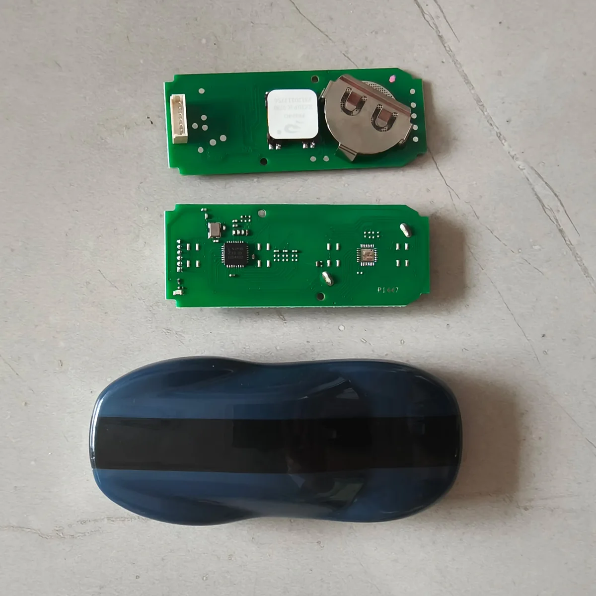 Nxp Killer Smart Car Key Peter-Key 2026 NXP Cloning C29AX71 Smart Key Titanium Gray - No Buttons for NCF29Ax Series Smarts