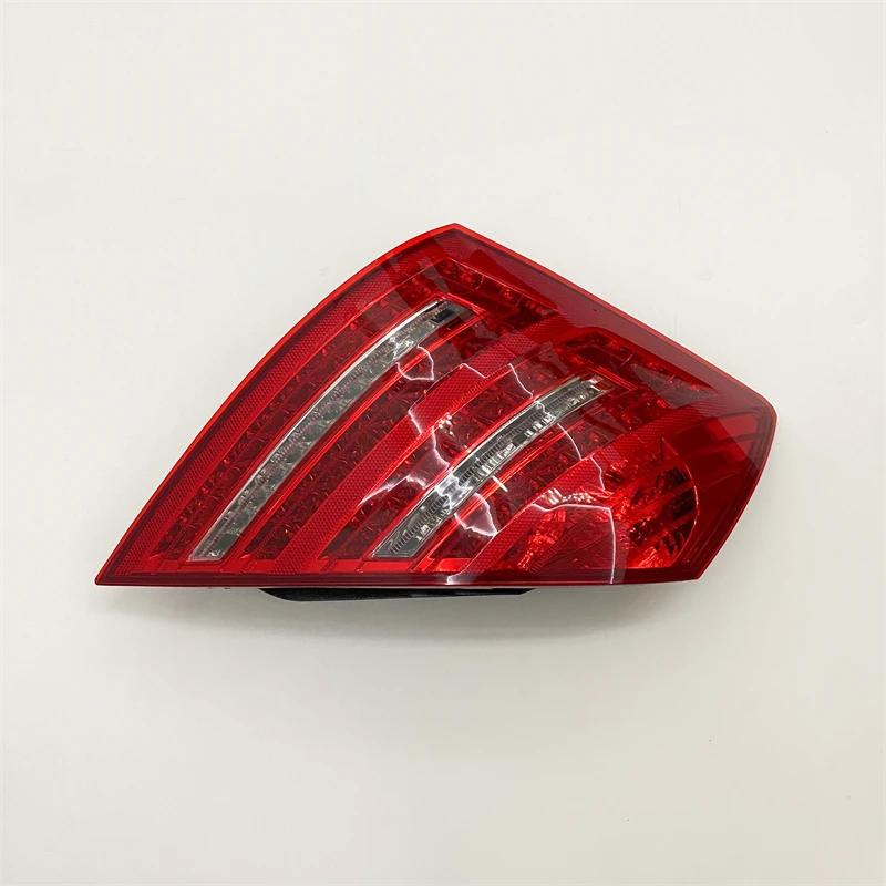 2218201364 2218201464 Car Parts LED Rear Brake Light Tail Lamp 221 820 13 64 221 820 14 64 For Mercedes Benz S CLASS W221