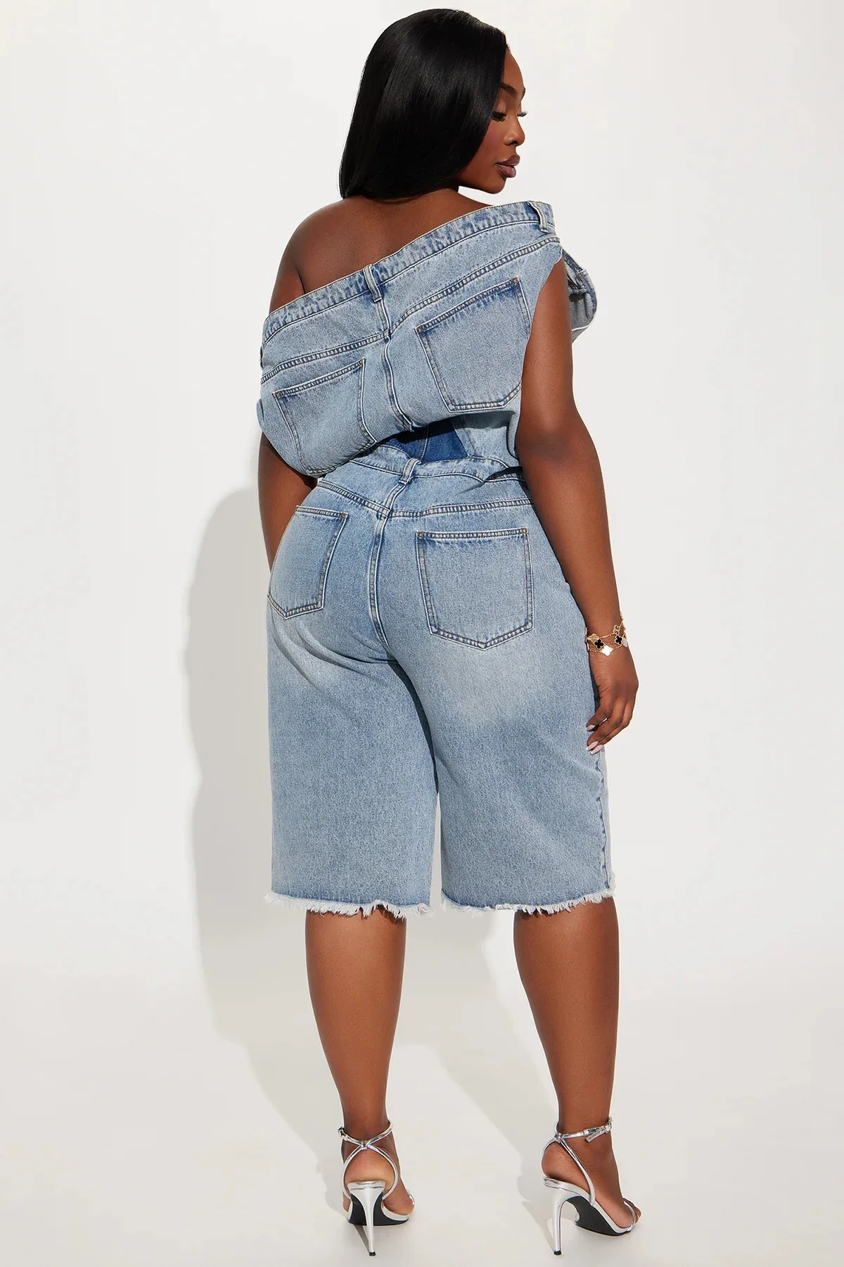 女性ジャンプスーツ夏のファッションノースリーブストラップレススリムフィット弾性デニムジャンプスーツレディカジュアルハイウエストストレートジーンズロンパース