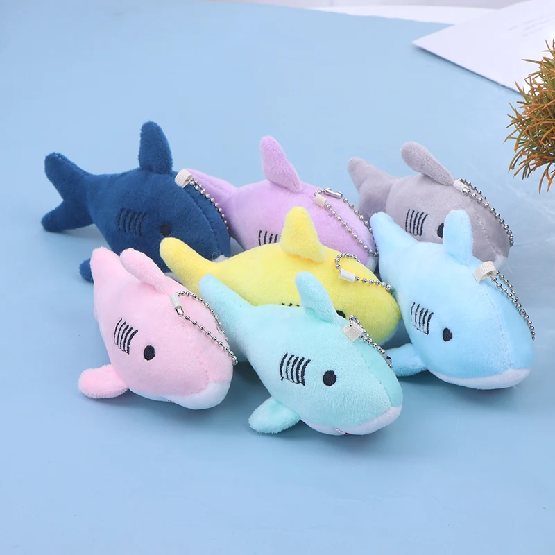 Cute Cartoon Stuffed Plush Shark Pendant Key Chain Ring Doll Toys for Kids Adults Gifts Multi-colors