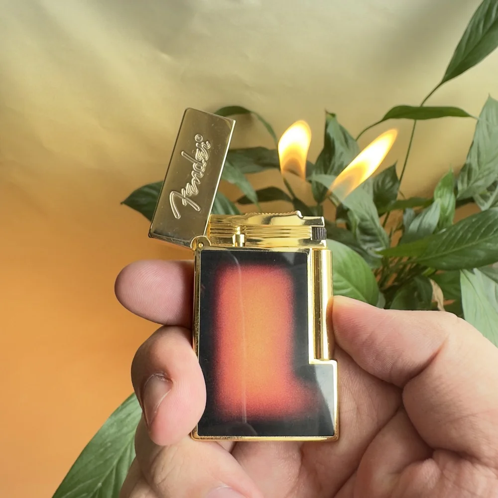 

Luxury pure copper custom lighter, rock style, loud sound, men's gift, comes with a set of custom accessories.