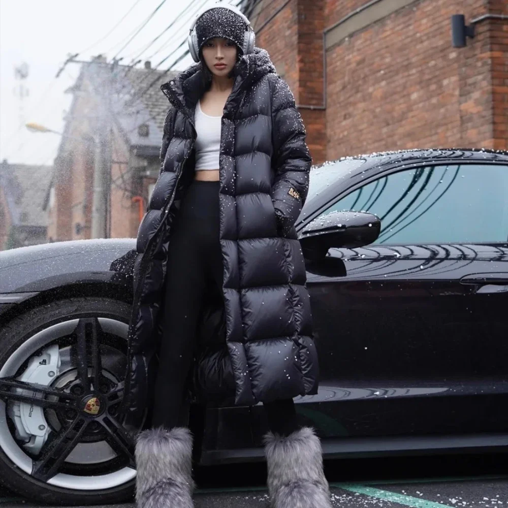 Light White Goose Down Coat Warm 2025 Autumn Winter Women New Luxury Auto Heating Unisex Hooded Fashionable Goose Down Jacket