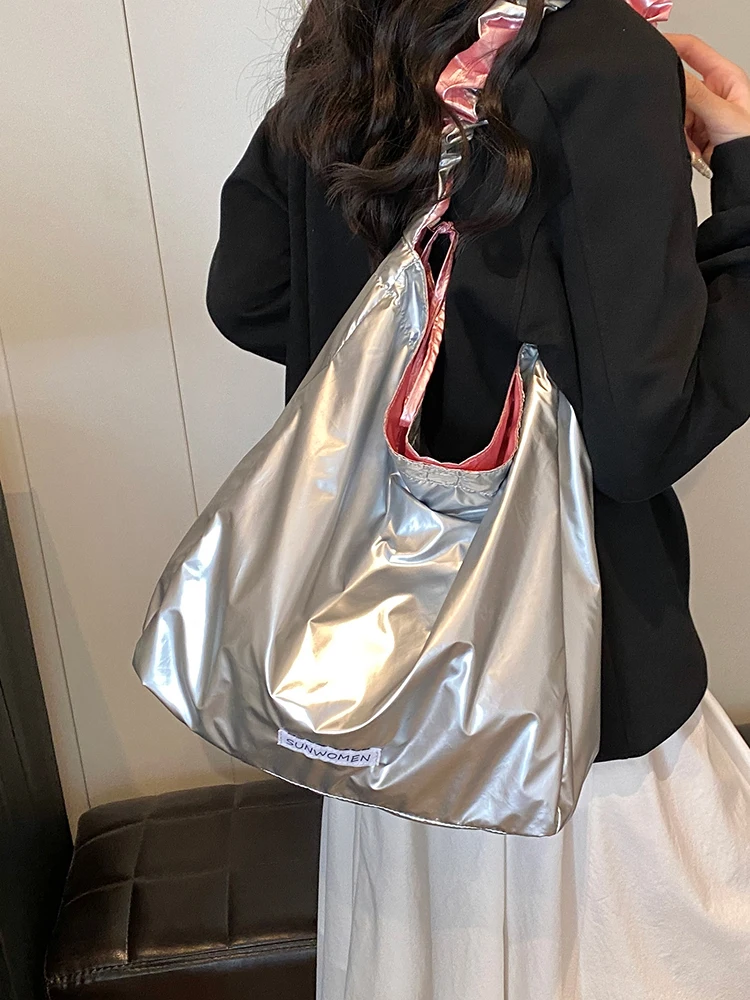 Fashion Versatile Large Capacity Tote Bag For Women Drawstring Design One Shoulder Bag New Trendy Fashionable Pleated Silver Bag