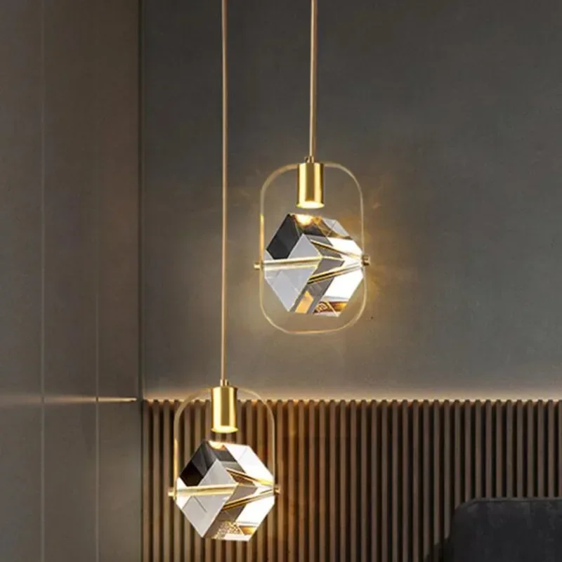 Lampe LED Suspendue en Clip au Design Moderne, Luminaire Décoratif d'Nik, Idéal pour un Salon, une Salle à Manger, une Cuisine, une Chambre à Coucher ou un oral et