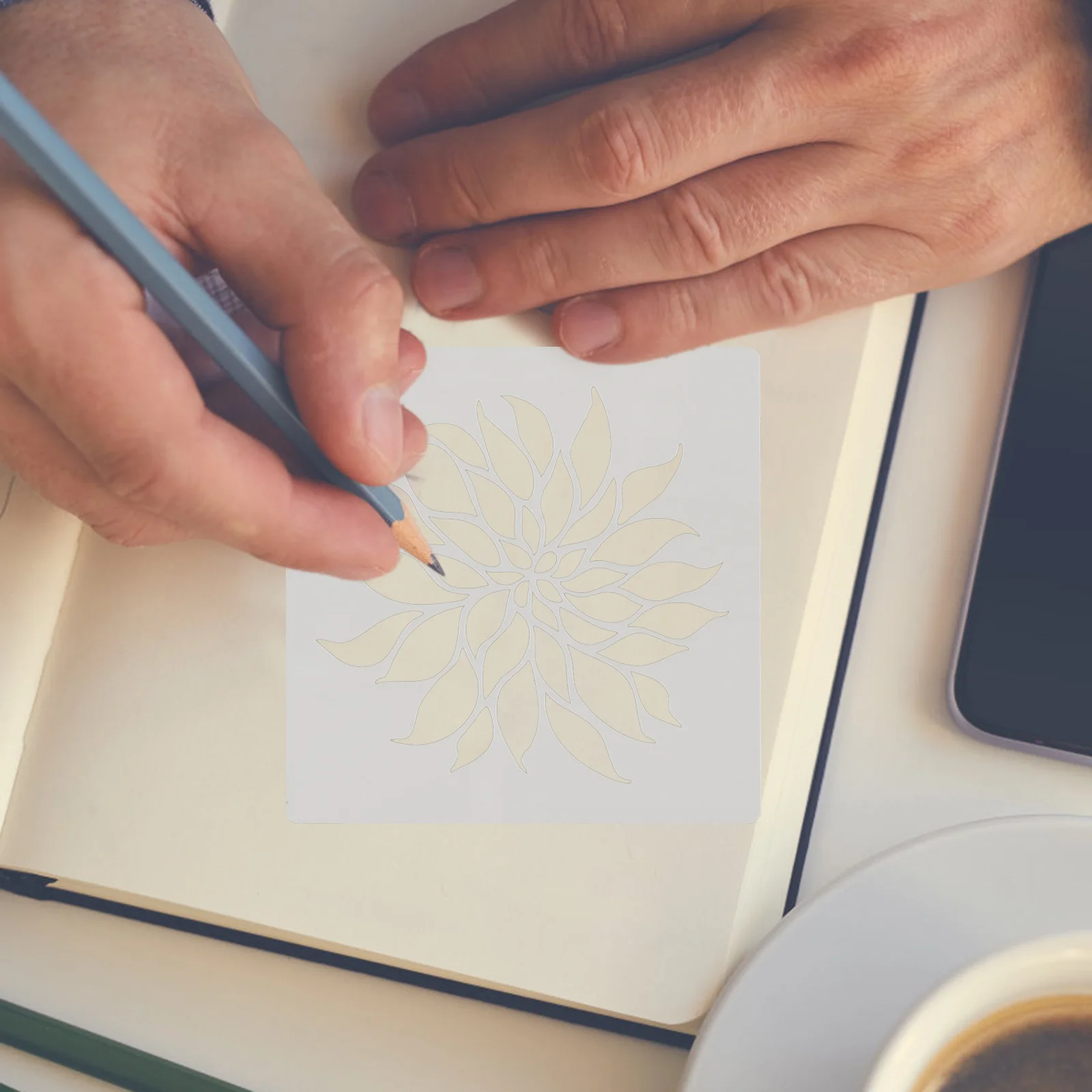 

16Pcs Plant Floral Stencils Hand-Drawn DIY Painting Crafts Plastic Reusable Templates for Walls Cards Art Wall Stencil