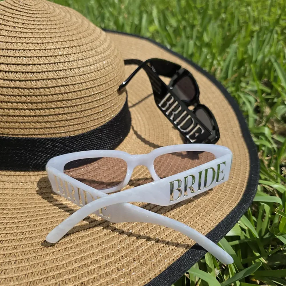 

1 Pair Bride Sunglasses Black/White Honeymoon Accessory Bachelor Party Decoration Wedding Preparation Engaged Bridal Shower Gift