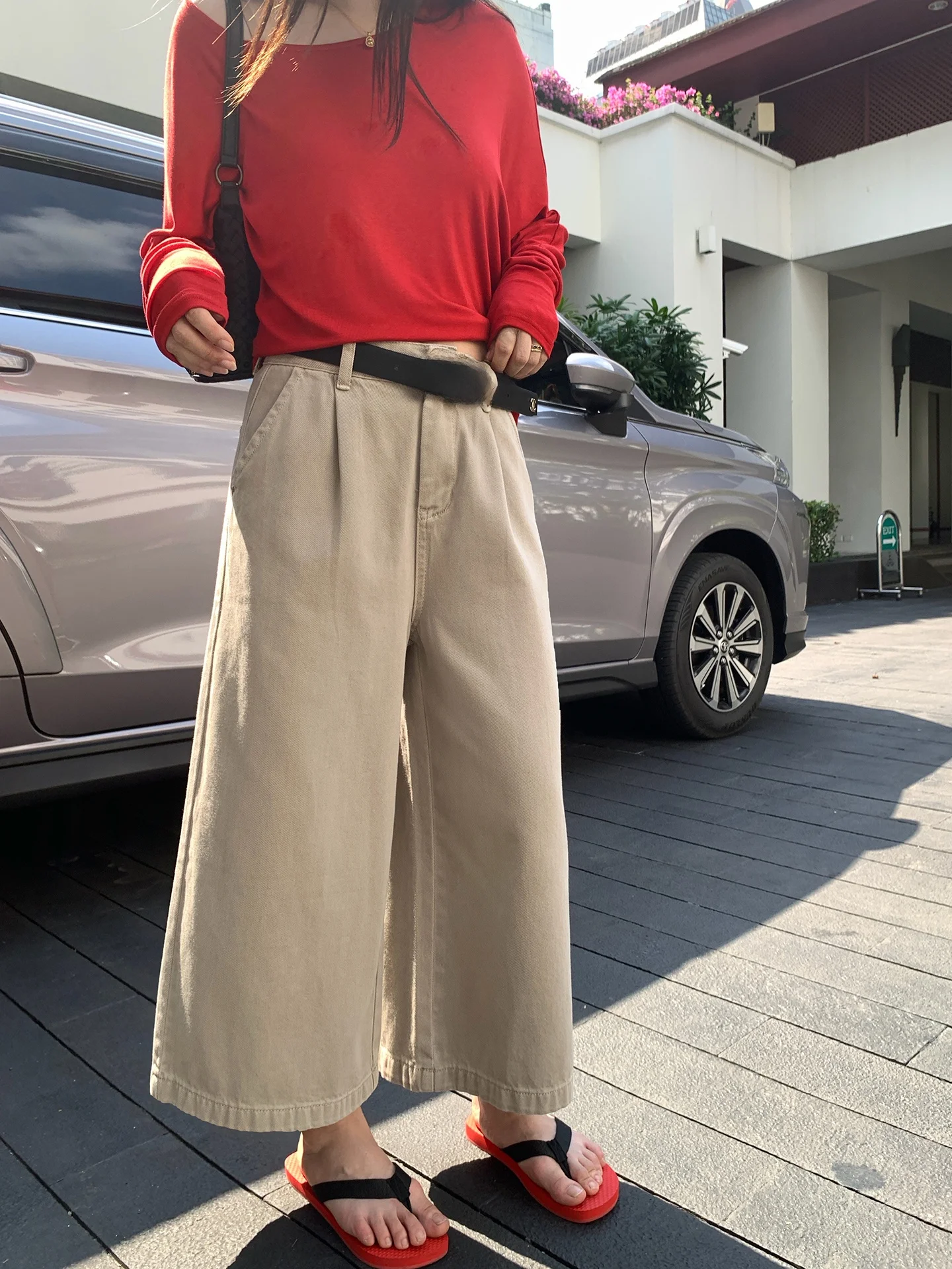 

EKOOL High Waist Wide Leg Jeans Women's Summer New Loose Versatile Slimming Washed out Trousers Korean Style Breathable Soft ...