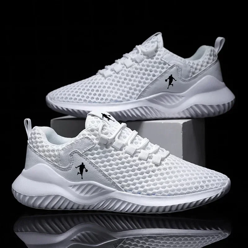 New Running Shoes Summer Lightweight Breathable Mesh Men's Sneakers Comfortable Outdoor Sports Walking Shoes Vulcanized Sneakers