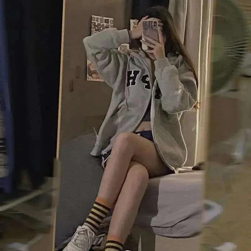 

Женская толстовка оверсайз с цветочным принтом, серая, на флисовой подкладке, свободного кроя, весна-осень, новинка, маленький размер, из смесового хлопка, с длинным рукавом