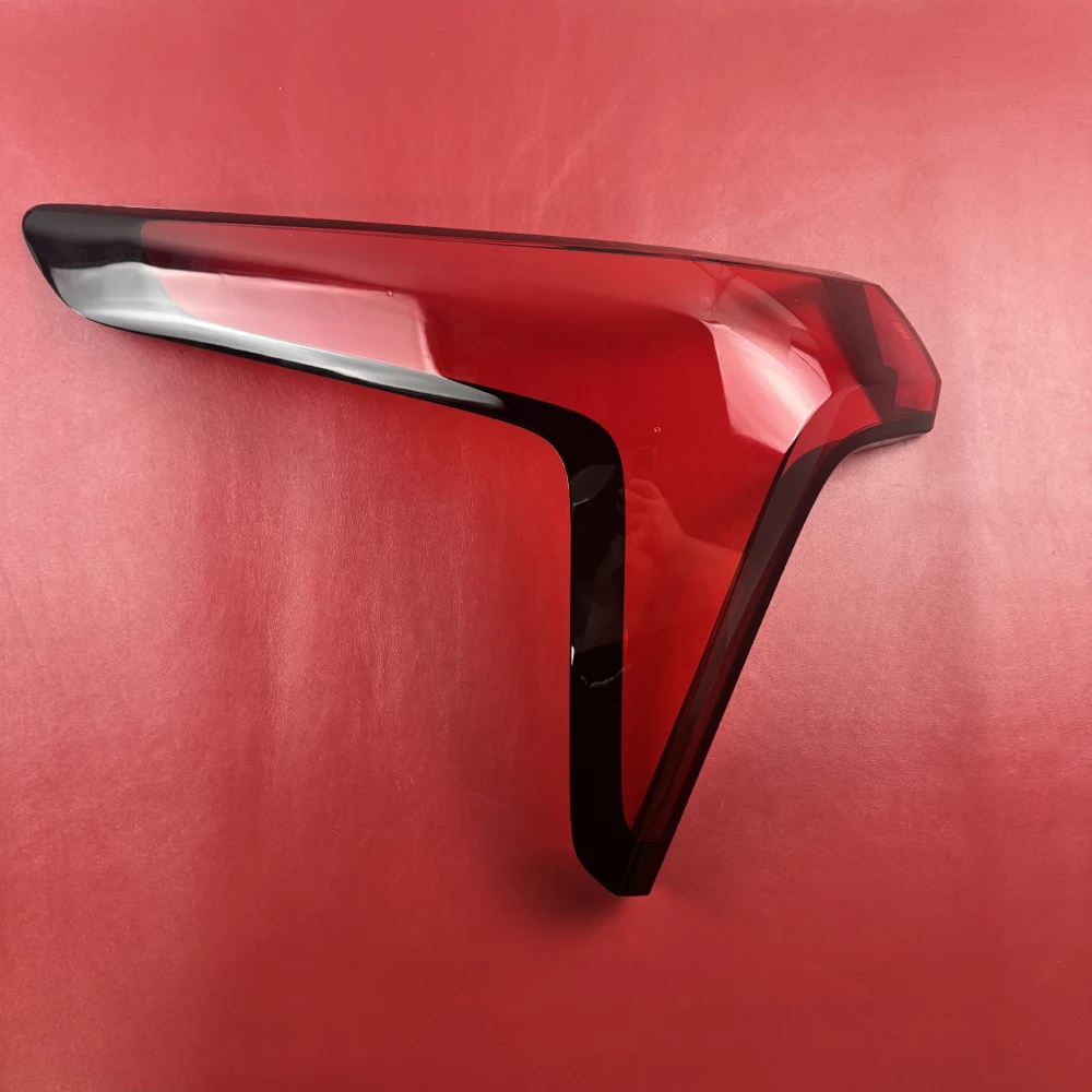 Image 5: Couvercle d'objectif de feu arrière de voiture, abat-jour Transparent, coque de feu arrière pour Chevrolet Blazer EV (Version vers l'étranger) 2024 2025 (rouge)