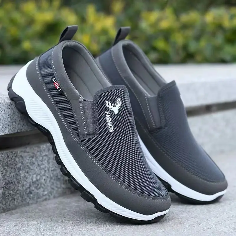 Fashion Summer Shoes Men Casual Shoes Mesh outdoor Breathable Slip-on Flats Men Sneakers Comfortable Water Loafers Zapatillas