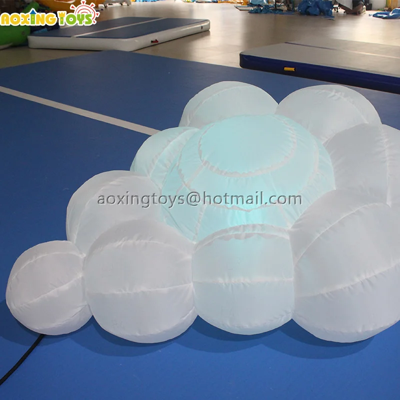 Giant Inflatable LED Light Cloud Balloon Hanging Festival Decoration For Advertising Event Nightclub Stage Wedding Party