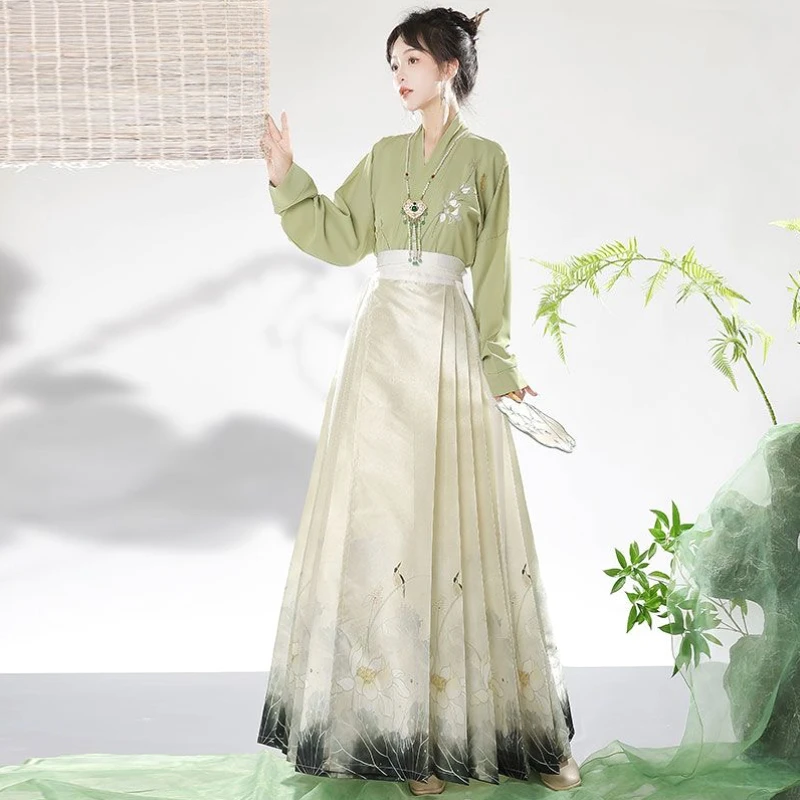 Horse Face Skirt Hanfu Original Chinese Ming Dynasty Women's Traditional Dress Mamianqun Skirt Daily Horse Face Pony Vest Skirt