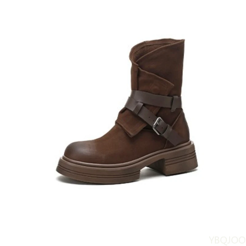 أحذية ذات نعل سميك للنساء في الخريف والشتاء، أحذية قصيرة بنية كلاسيكية، أحذية نسائية عصرية بسيطة ومريحة ومتعددة الاستخدامات