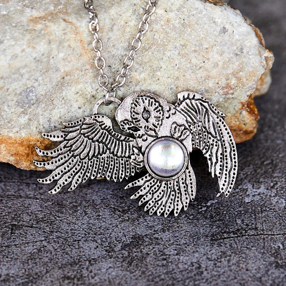 Vintage Owl Moonstone Pendant Necklace for Women Retro Personalized Collar Choker Charms Chain Party Accessories Jewelry Gifts