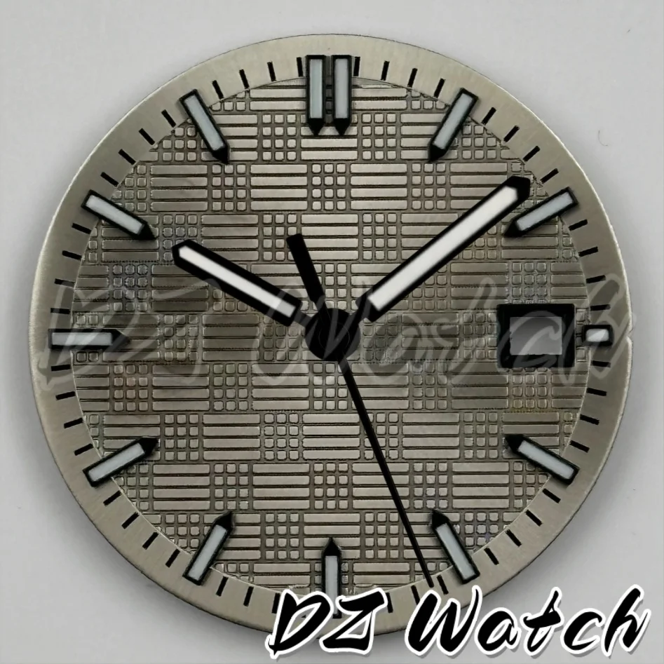 DZ NH35 31mm Sunray Silver Gray Checkered Watch Dial Black Hands 3 O'clock Calendar Window Suitable For NH35 NH36 Movement