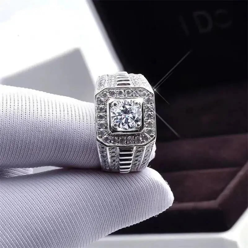 1CT Moissanit Herrenring aus 925er Sterlingsilber mit leuchtender Feuerfarbe, luxuriöser Paar-Ehering für Herren 2026 – Detail 2