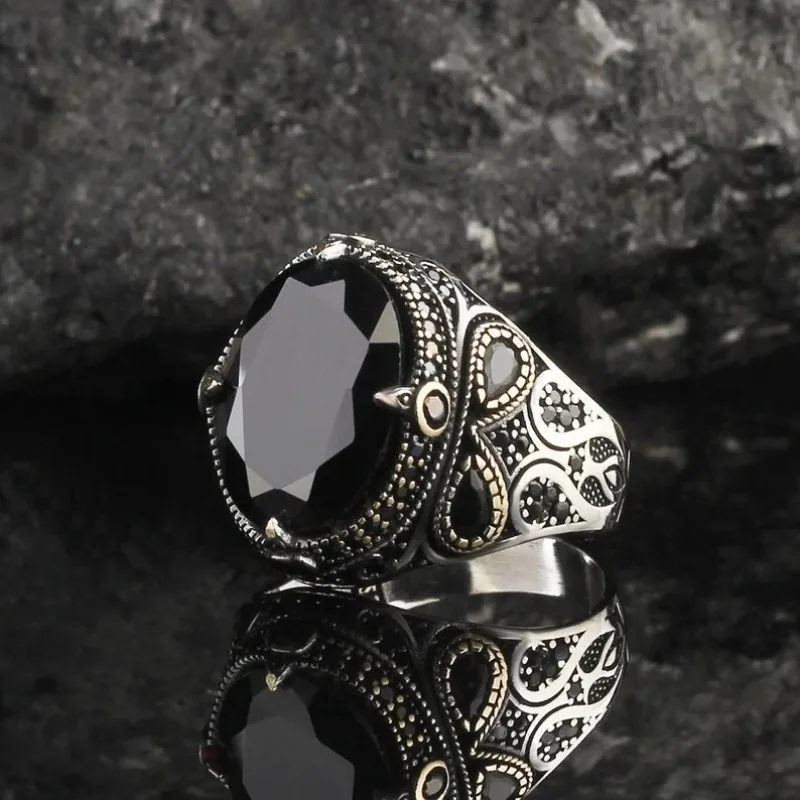 New atmospheric men\'s ring retro style, fashionable personalized accessories