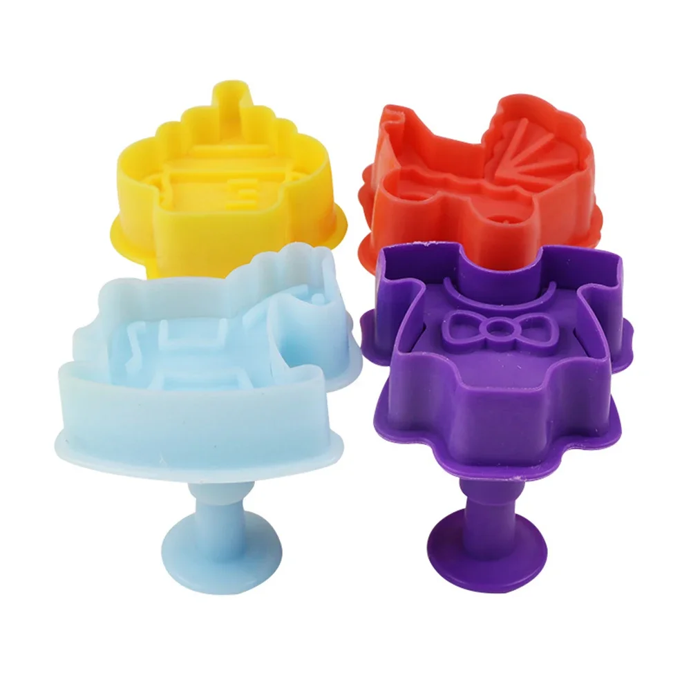 4pcs Baby Toys 3D Baby Stroller Trojan Bottle Cookies Mold Biscuit Stamp Gift Toast Mold Fondant Decorating Tools