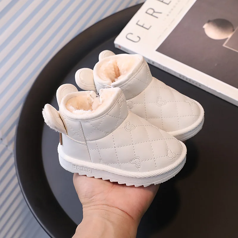 Sepatu bot salju untuk bayi, sepatu bot bayi sol lembut, sepatu bot katun musim dingin bersirkulasi antiselip, sepatu jalan-jalan mewah untuk anak-anak