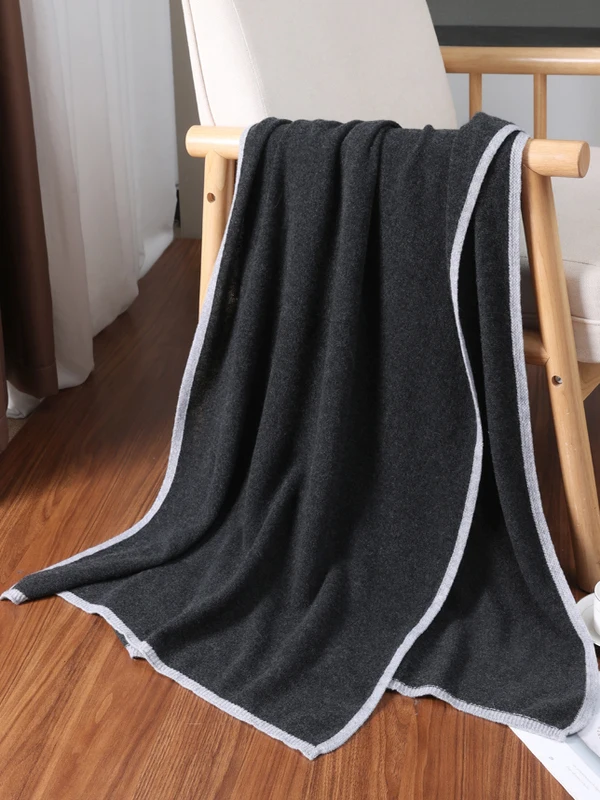 

Silver Thread Spliced Pure Woolen Shoulder Wrap Women's Sweater Large Scarf Winter New Style Outdoor Cold Proof Cloak Coat