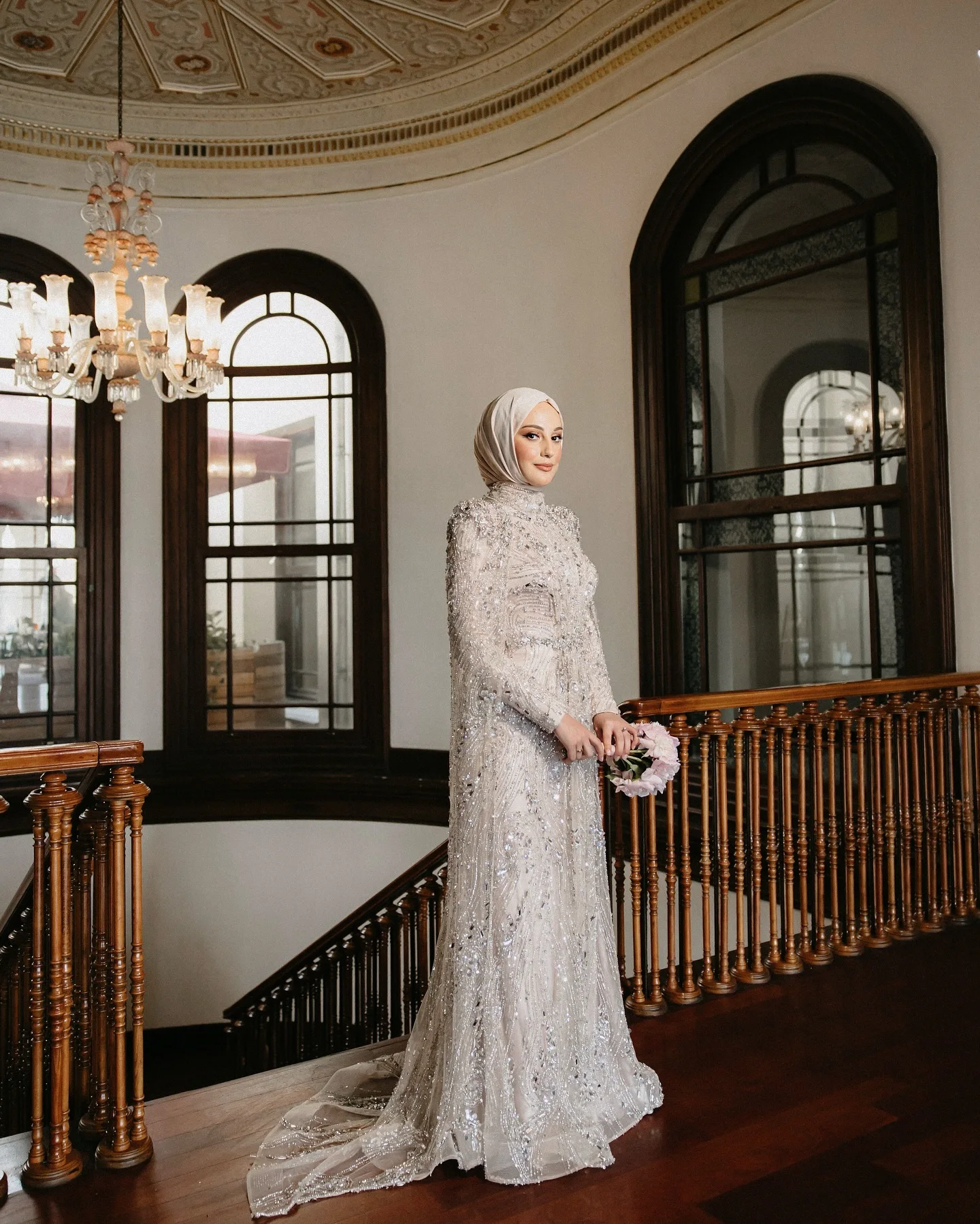 Sharon Said Luxuriöses Dubai Champagner Kristallperlen-Cape Muslimisches Abendkleid Arabisches Hochzeitskleid Ballkleid SS366 Maßanfertigung – Detail 17