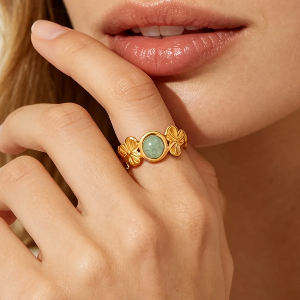 Vintage-Blumenring mit grünem Stein, offener Ring für Damen, Edelstahl, goldfarben, Imitation von Jade, verstellbarer Ring, ästhetischer chinesischer Schmuck. – Detail 8