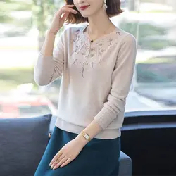 Autumn and Winter Women's Pullover V-Neck Rhinestone Button Embroidery Long Sleeve Sweater Knitted Underlay Fashion Casual Tops