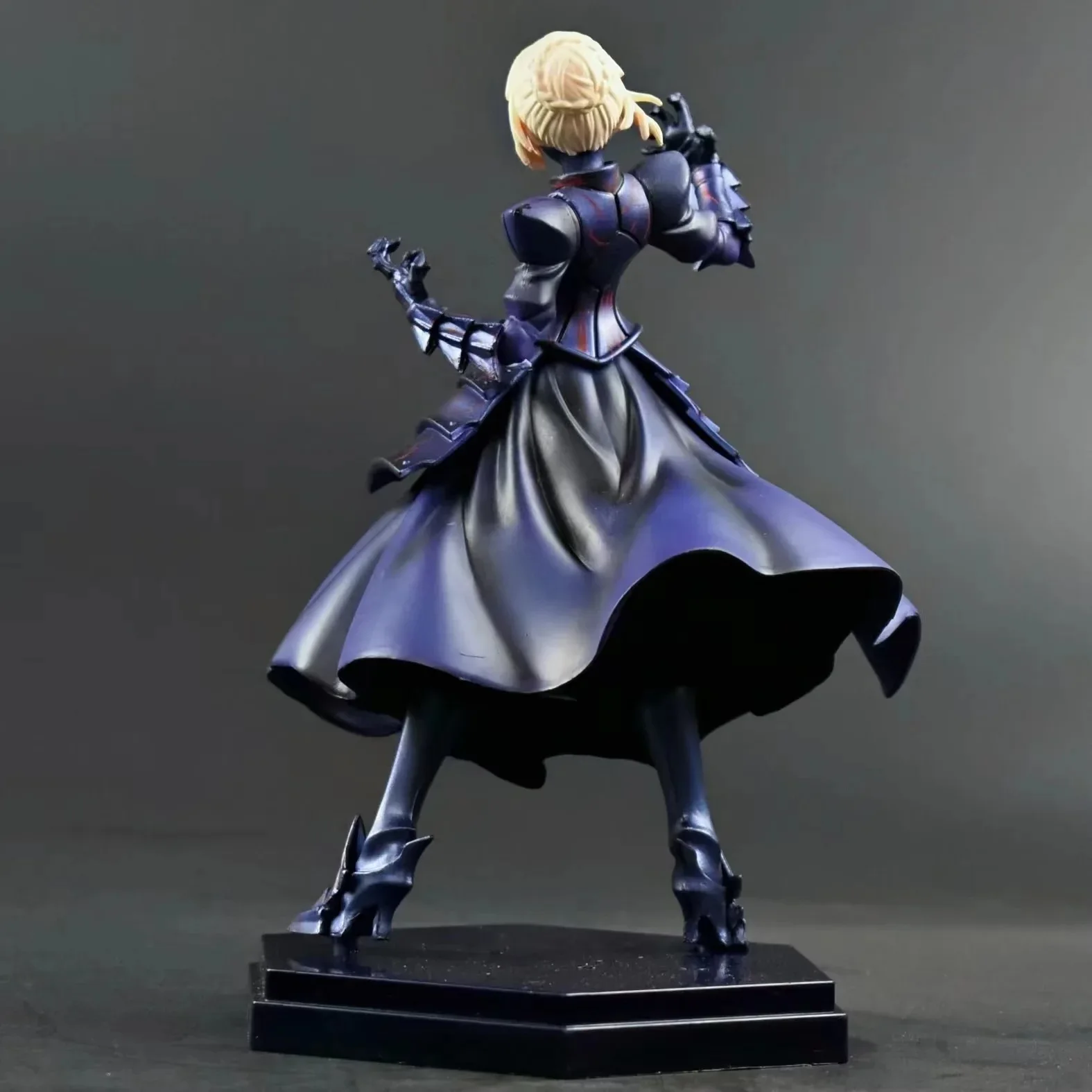 Fate Stay Night Grand Order Altria Pendragon Saber Alter Black Cherry Armor PVC Action Figure Anime Figure Model Toys Doll Gift