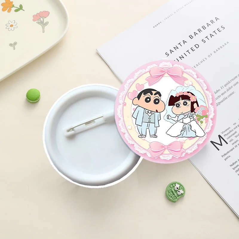 Crayoned Shin-chans badge cute cartoon printed Pin Buttons fashion Lapel Badges kawaii Brooches Backpack clothes decoration gift