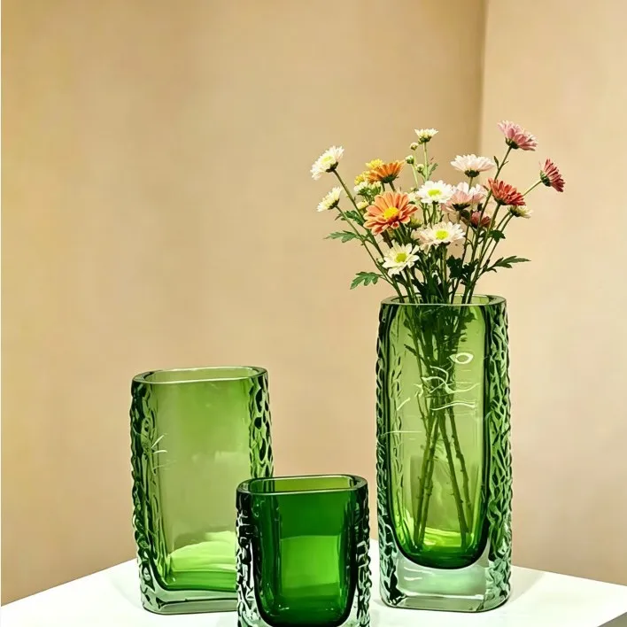 Glazed vase Flat flower ware Living room Hotel hydroponic flower arrangement ornament Heavy glass bottle