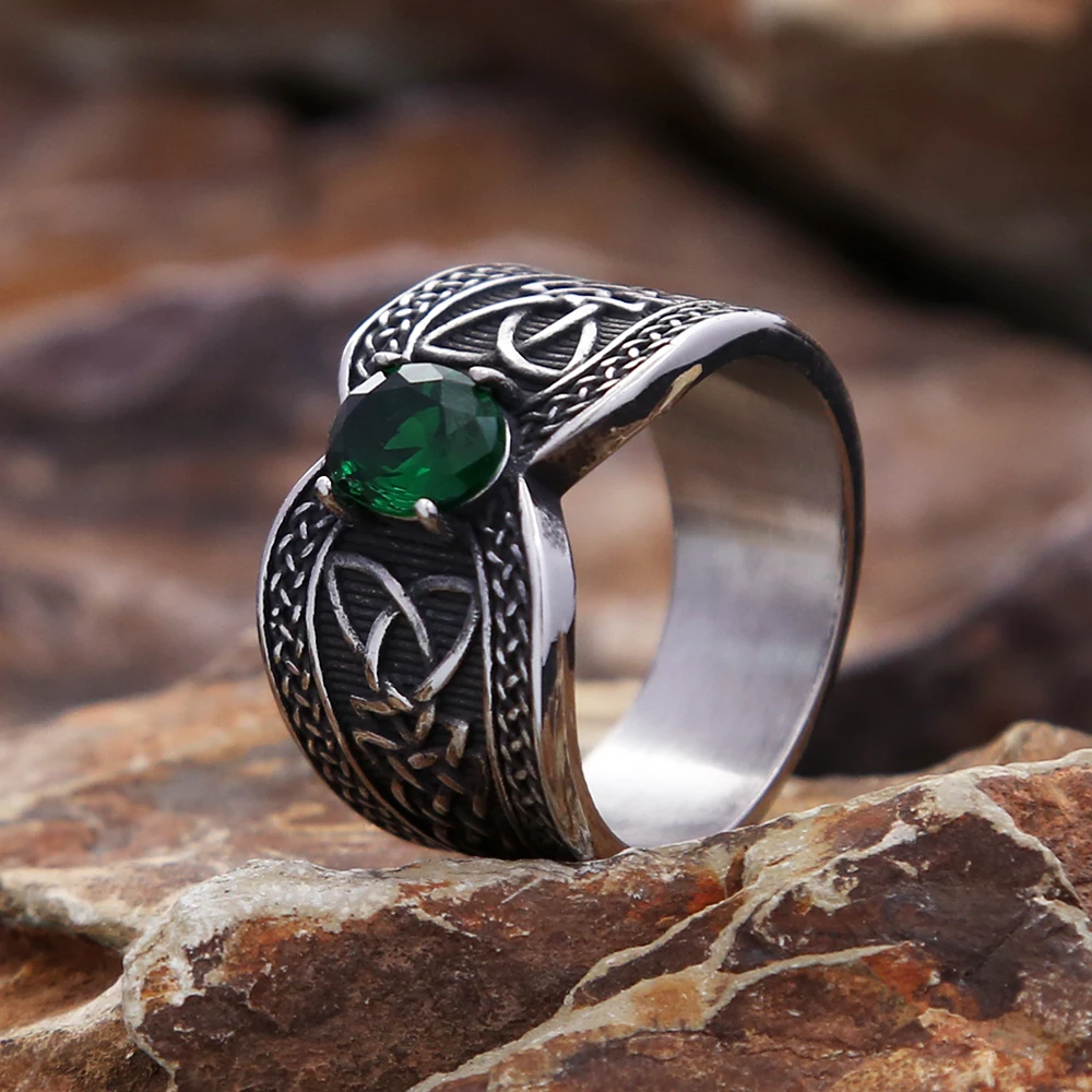 New Design Creative Stainless Steel Green Stone Ring For Men Women Fashion Vintage Viking Celtic Knot Rings Amulet Jewelry Gifts