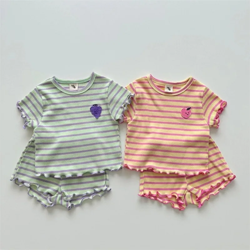 Baby clothes striped girl short sleeved T-shirt and shorts set fruit print summer short sleeved top and pants children's set