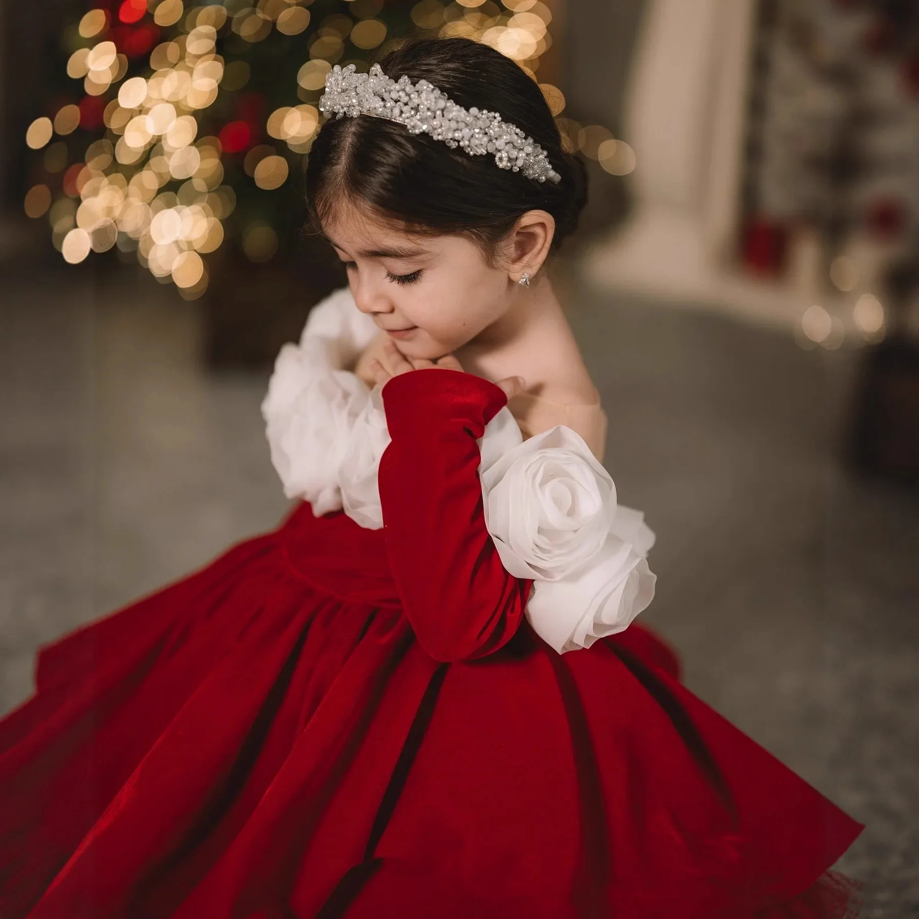 Toddler baby girl red retro Christmas dress, one shoulder long sleeved princess dress, 0-6-year-old girl Christmas dress
