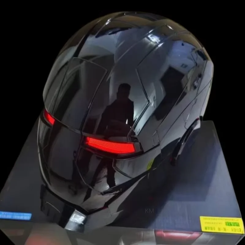 2026 Nieuwe Iron Man Mk5 Zwarte Helm Automatische Spraakbesturing Avengers Mk5 Cosplay Met Led Licht Speelgoed Afsluitbare Ironman Helm Cadeau