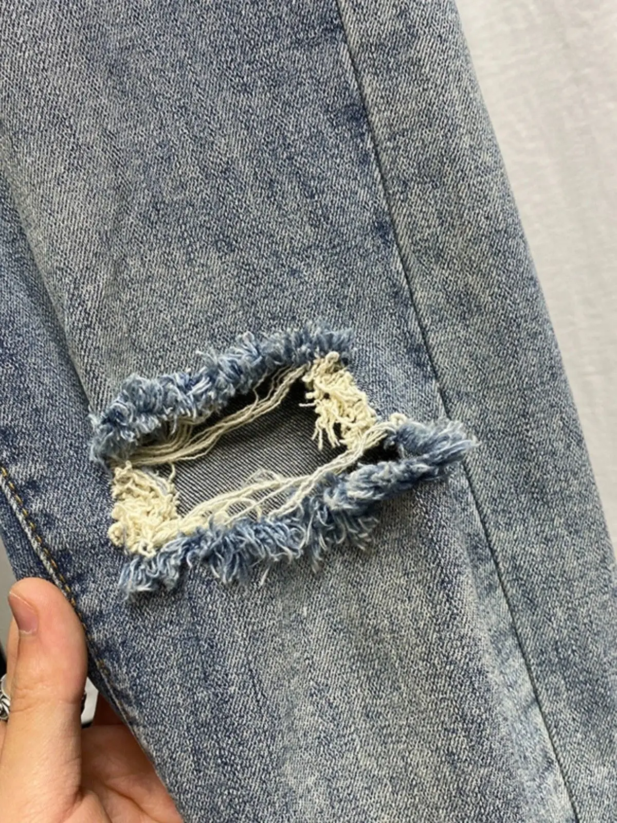 2025 Spring Autumn New Ripped Jeans Men's Trendy Brand Slim-fit Pants Versatile Handsome Elastic Beggar Pants Designer Jeans