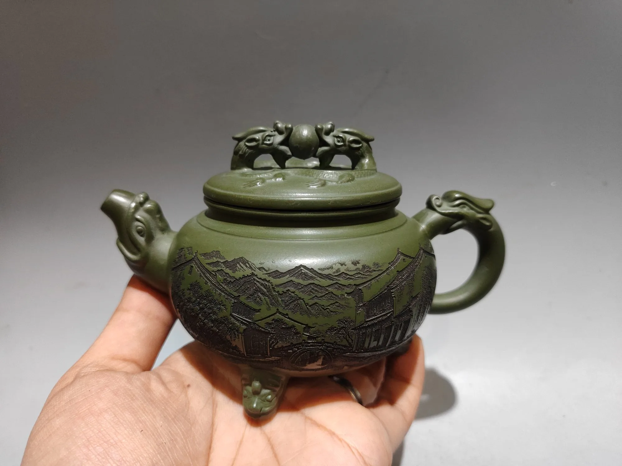 Chinese Yixing Purple Clay Teapot DDragon statue cover Landscape patterns Beast Mouth Pot Kettle Teapot Amass wealth Ornaments
