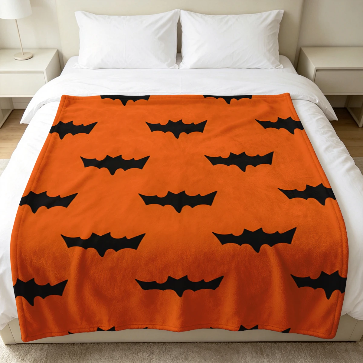 Cream Halftone Bats Flannel Blanket Warm Soft Halloween Christmas Decorative Couch Warm Cozy All-Season Gift