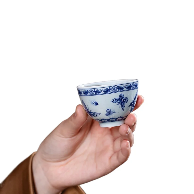 

Blue and white porcelain tea set, high temperature underglaze color Kung Fu tea set cover bowl