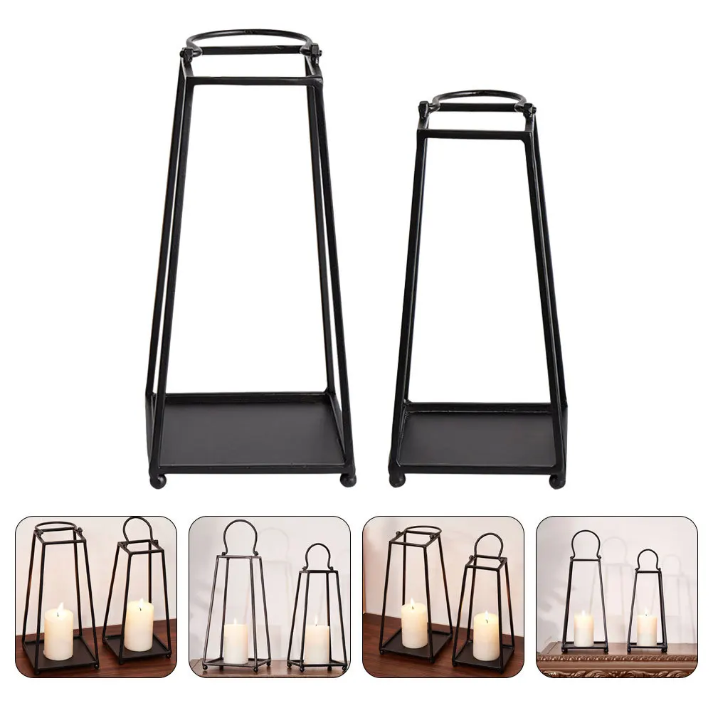 

2Pcs Iron Holders Vintage Tabletop Cage Shape Retro Desktop Candlestick Stand Elegant Home Decor Handheld Candlestick