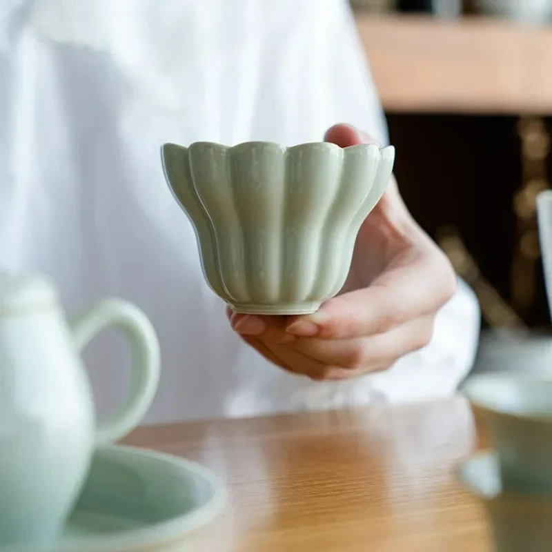 Ceramic Song Qing Handmade Buddha Hand Teacup Kung Fu Tea Set Tea Tasting Cup Master Cup Handmade Retro Domestic Single Cup