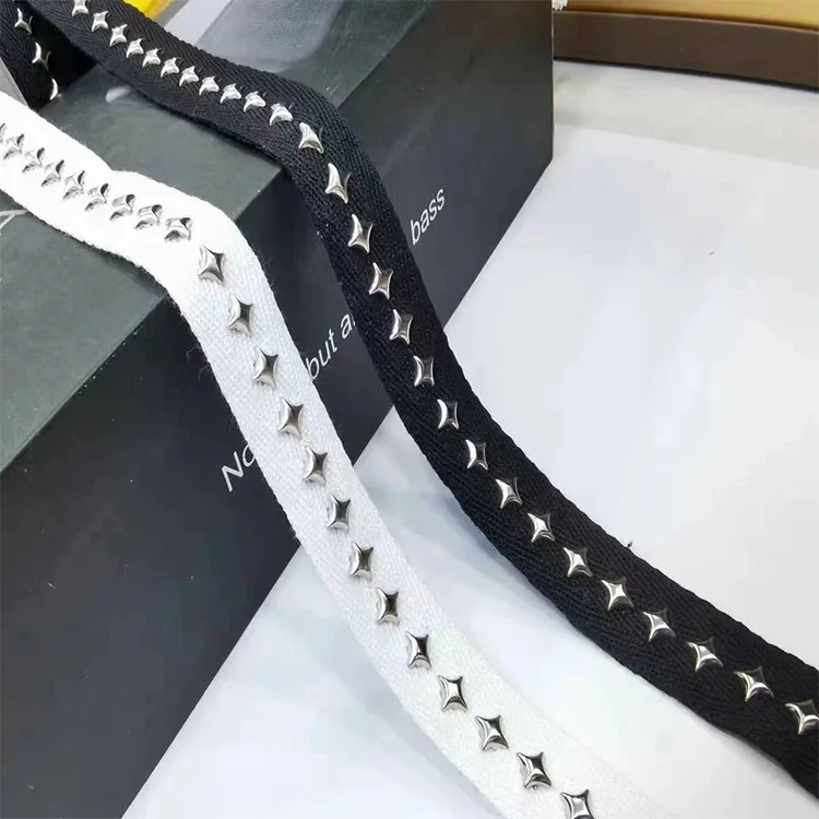4 Yards Quality 2cm Wide Fashion Silver Rivet Claw Nail Webbing Cotton Canvas Clothing Belt Strap Accessories Decorative Belt X4