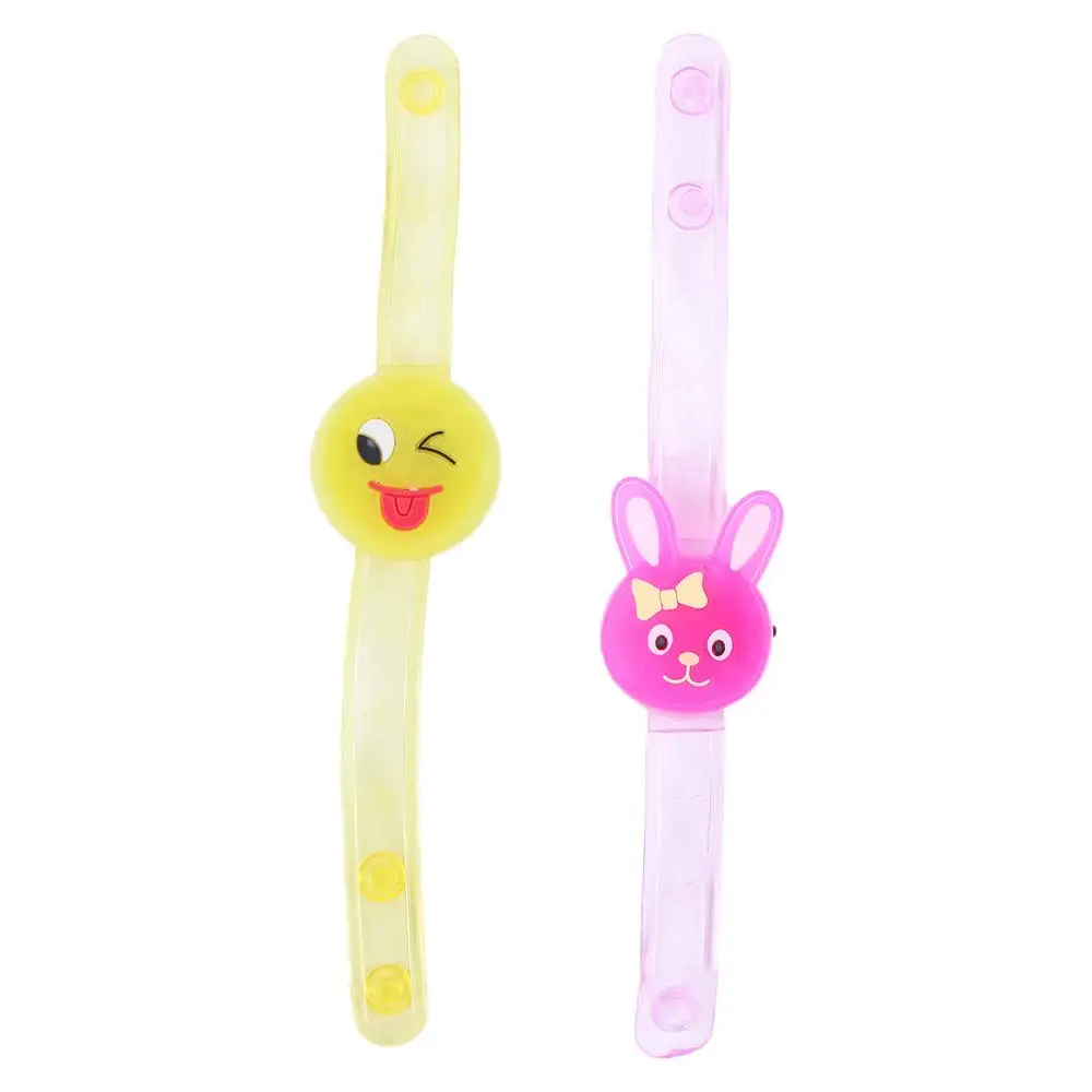 Braccialetti luminosi con cinturino per bambini Figura di cartone animato Materiale PVC Cinturino elettronico per bambini Cinturino da polso a LED Orologio luminoso Orologio con luci a LED