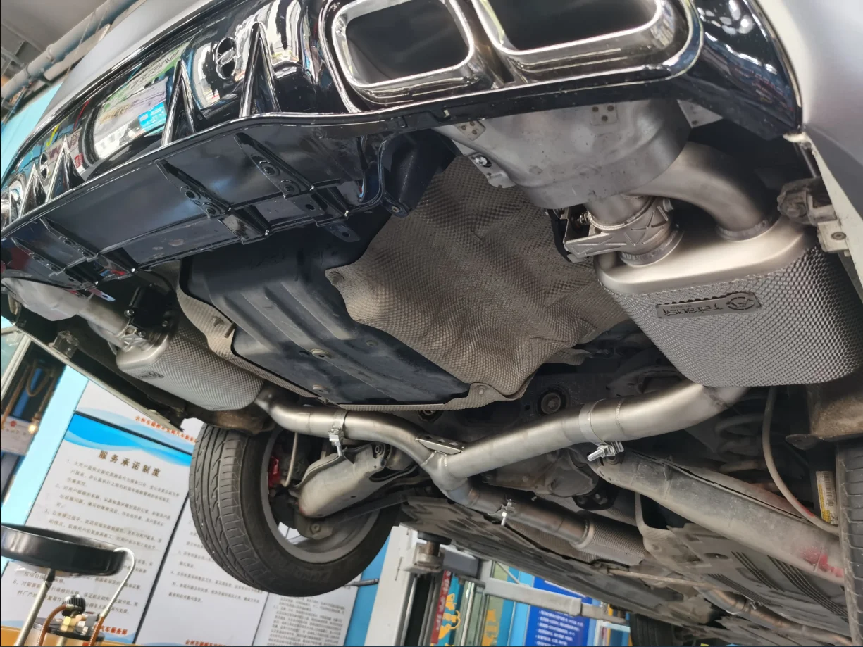 Taibosi Exhaust System for Mercedes Benz C300