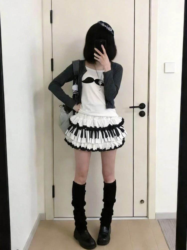 

Новая женская короткая юбка в стиле панк: модная, эластичная, свободная, с пэчворком, винтажная, кавайная, для субкультурной моды