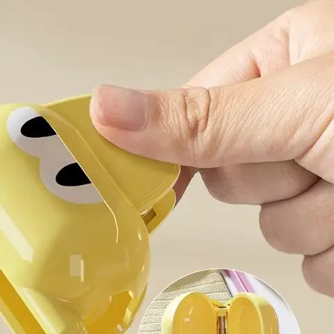 

3pc Cute Toothbrush Clip Portable Toothbrush Head Cover Dustproof Toothbrush Protective Cap Electric Toothbrush Plastic Clip