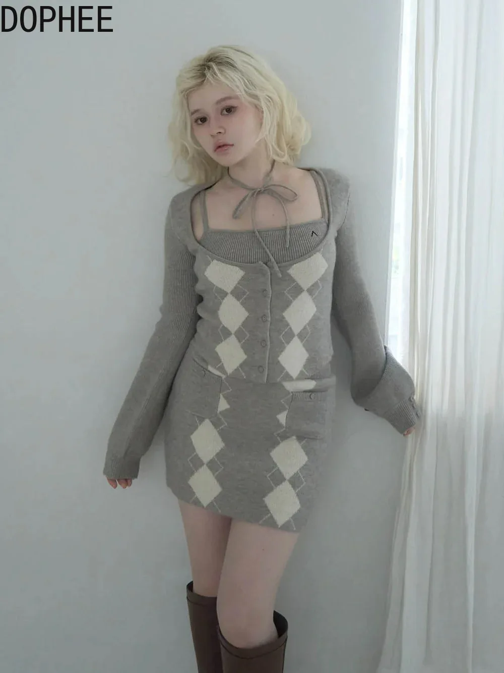 

Japanese New Elegant Lady Three Piece Set Single-breasted Long Sleeve Knitted Cardigans Slim Camisole Double Pocket A-line Skirt